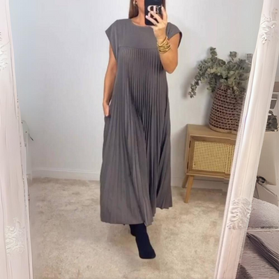 Josie - Elegant Classic Dress