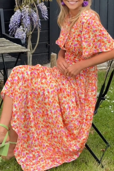 Sandra - Elegant long dress with V-neck