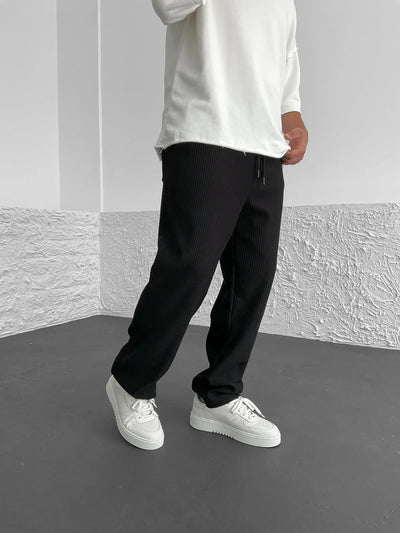 Xaver – Relaxed Ribbed Trousers